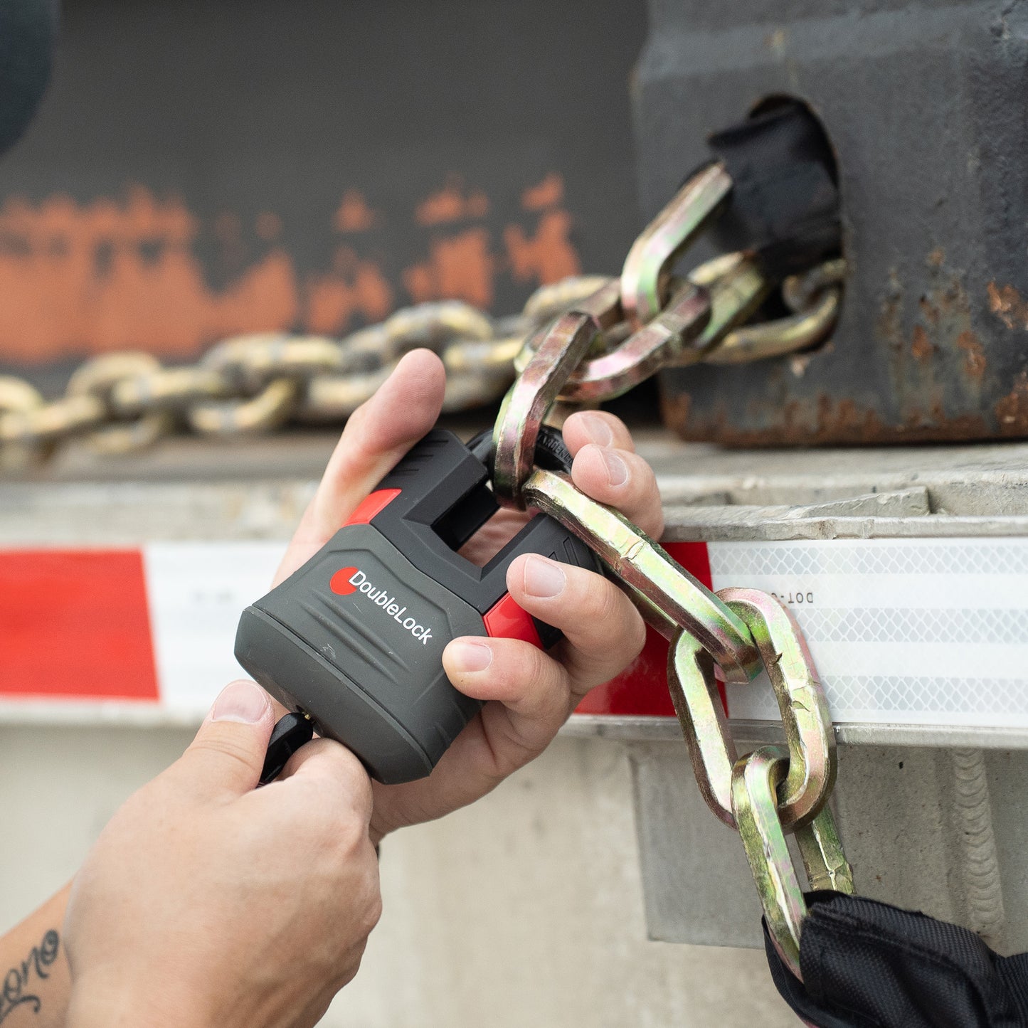 RED HAWK Ultra Duty Padlock | High-Shoulder Shackle Lock